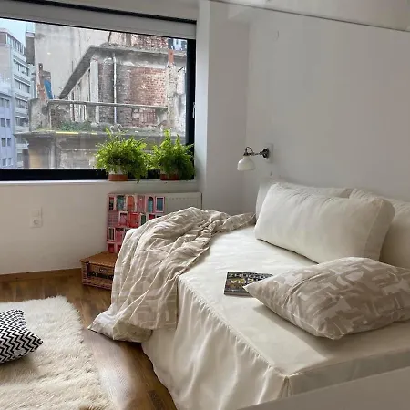 Felicity Accessible Loft Apartment *