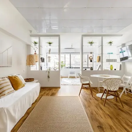Felicity Loft In _ Accessible & Comfortable * Thessaloniki